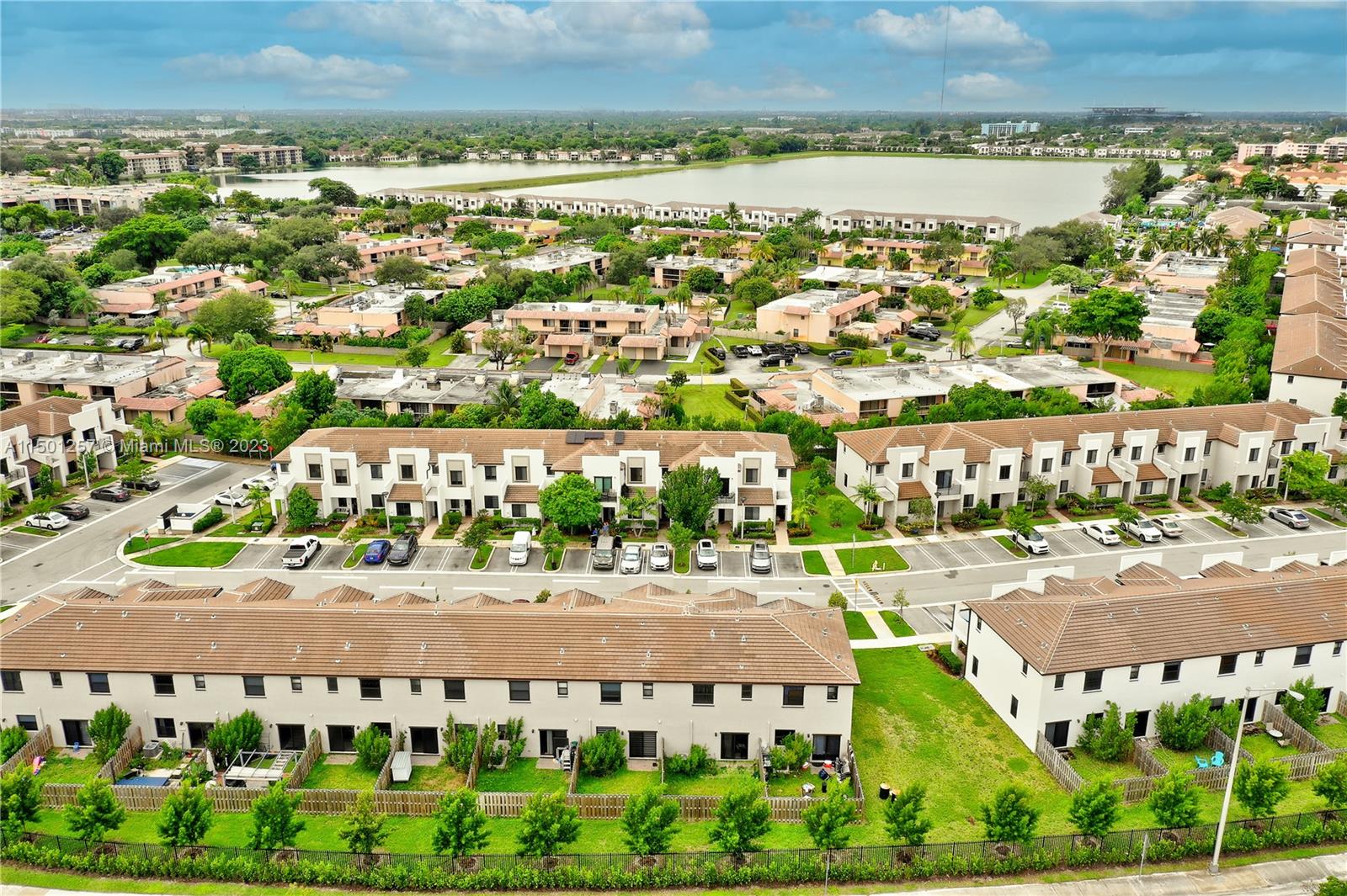 20647 NE 7th Pl, Miami, Florida 33179, 3 Bedrooms Bedrooms, ,2 BathroomsBathrooms,Residentiallease,For Rent,20647 NE 7th Pl,A11501257