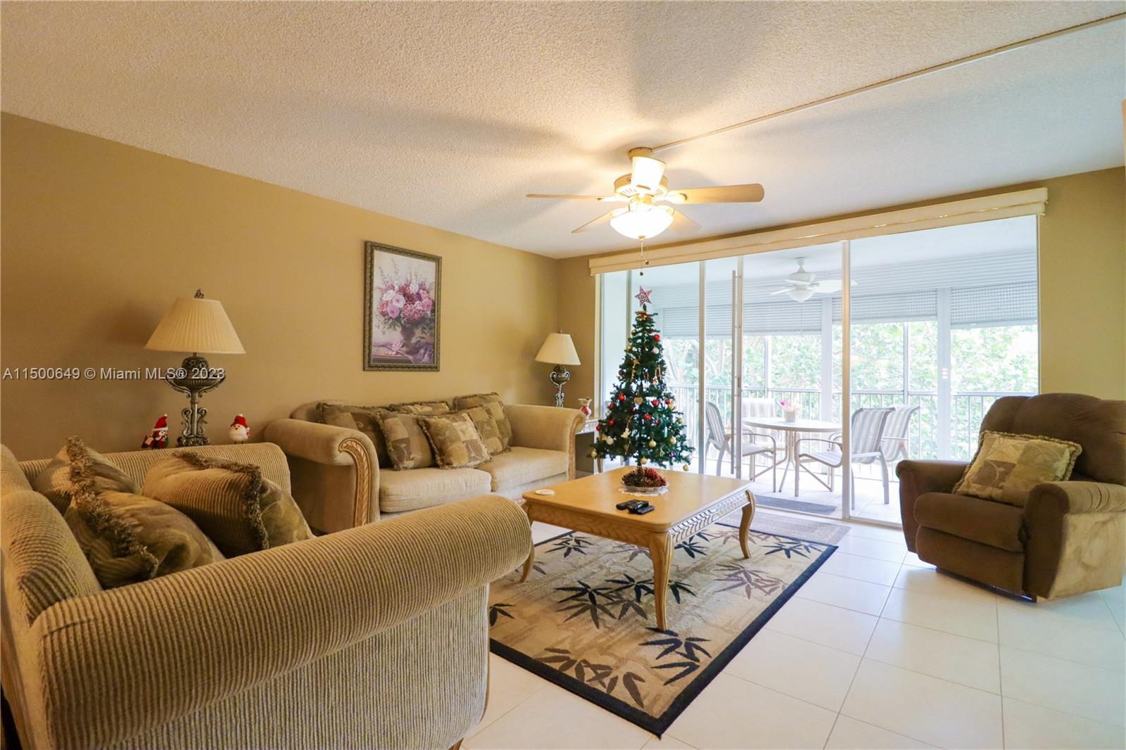 3000 S Course Dr 301, Pompano Beach, Florida 33069, 3 Bedrooms Bedrooms, ,2 BathroomsBathrooms,Residential,For Sale,3000 S Course Dr 301,A11500649