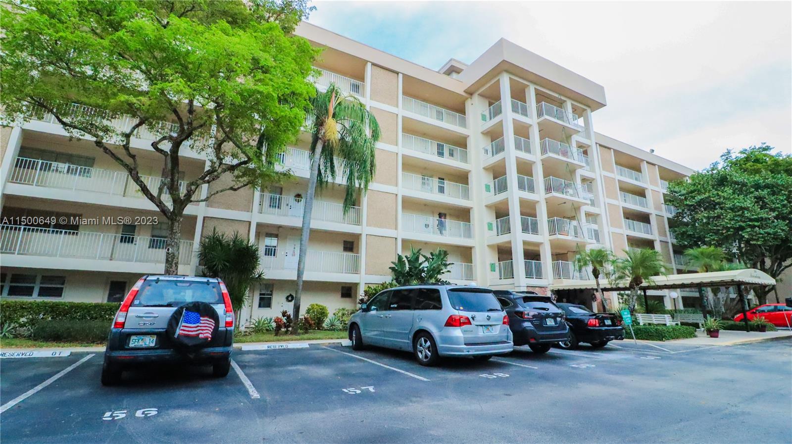 3000 S Course Dr 301, Pompano Beach, Florida 33069, 3 Bedrooms Bedrooms, ,2 BathroomsBathrooms,Residential,For Sale,3000 S Course Dr 301,A11500649