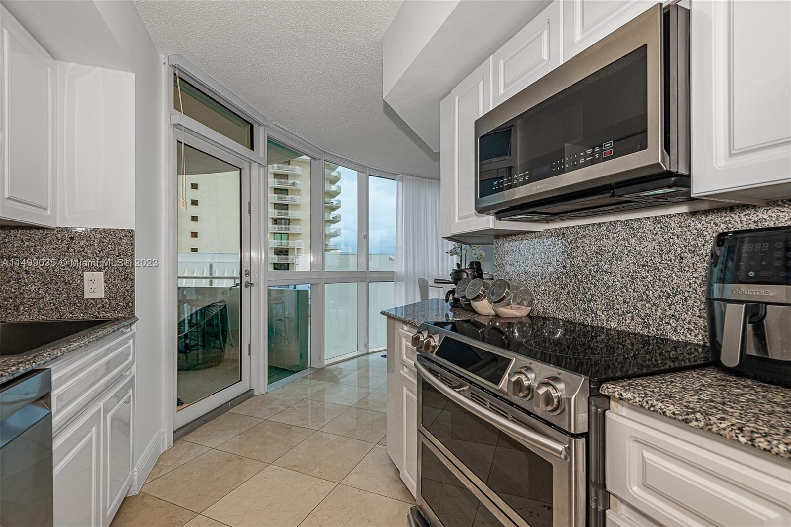 6301 SW Collins Ave 1605, Miami Beach, Florida 33141, 2 Bedrooms Bedrooms, ,2 BathroomsBathrooms,Residentiallease,For Rent,6301 SW Collins Ave 1605,A11499035