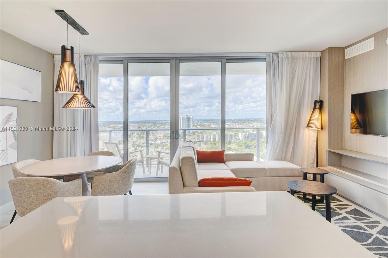 4010 S Ocean Dr R2106, Hollywood, Florida 33019, 1 Bedroom Bedrooms, ,1 BathroomBathrooms,Residential,For Sale,4010 S Ocean Dr R2106,A11501380
