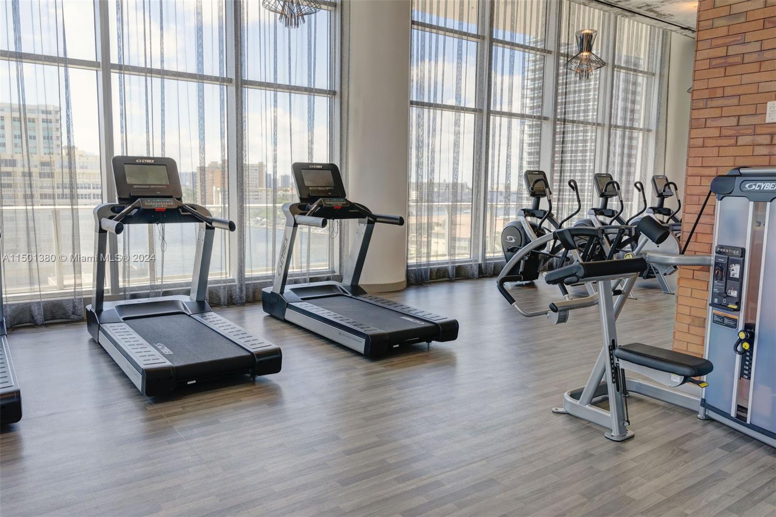 4010 S Ocean Dr R2106, Hollywood, Florida 33019, 1 Bedroom Bedrooms, ,1 BathroomBathrooms,Residential,For Sale,4010 S Ocean Dr R2106,A11501380