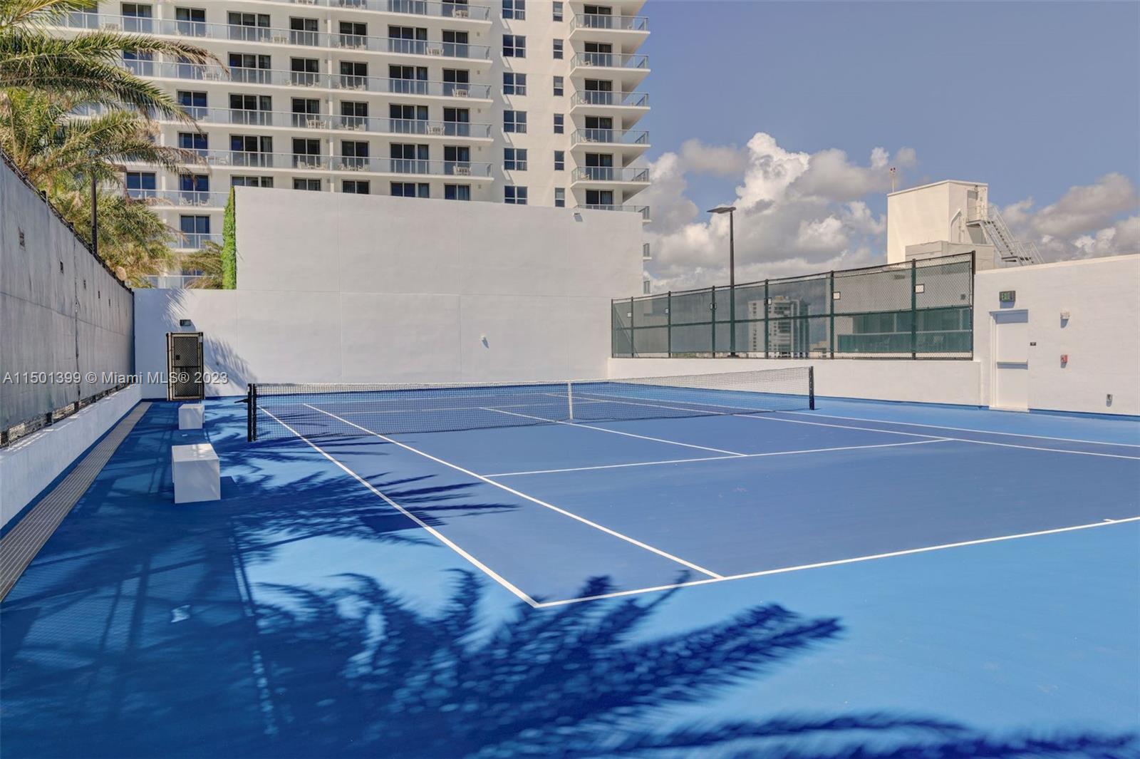 4010 S Ocean Dr R2106, Hollywood, Florida 33019, 1 Bedroom Bedrooms, ,1 BathroomBathrooms,Residentiallease,For Rent,4010 S Ocean Dr R2106,A11501399