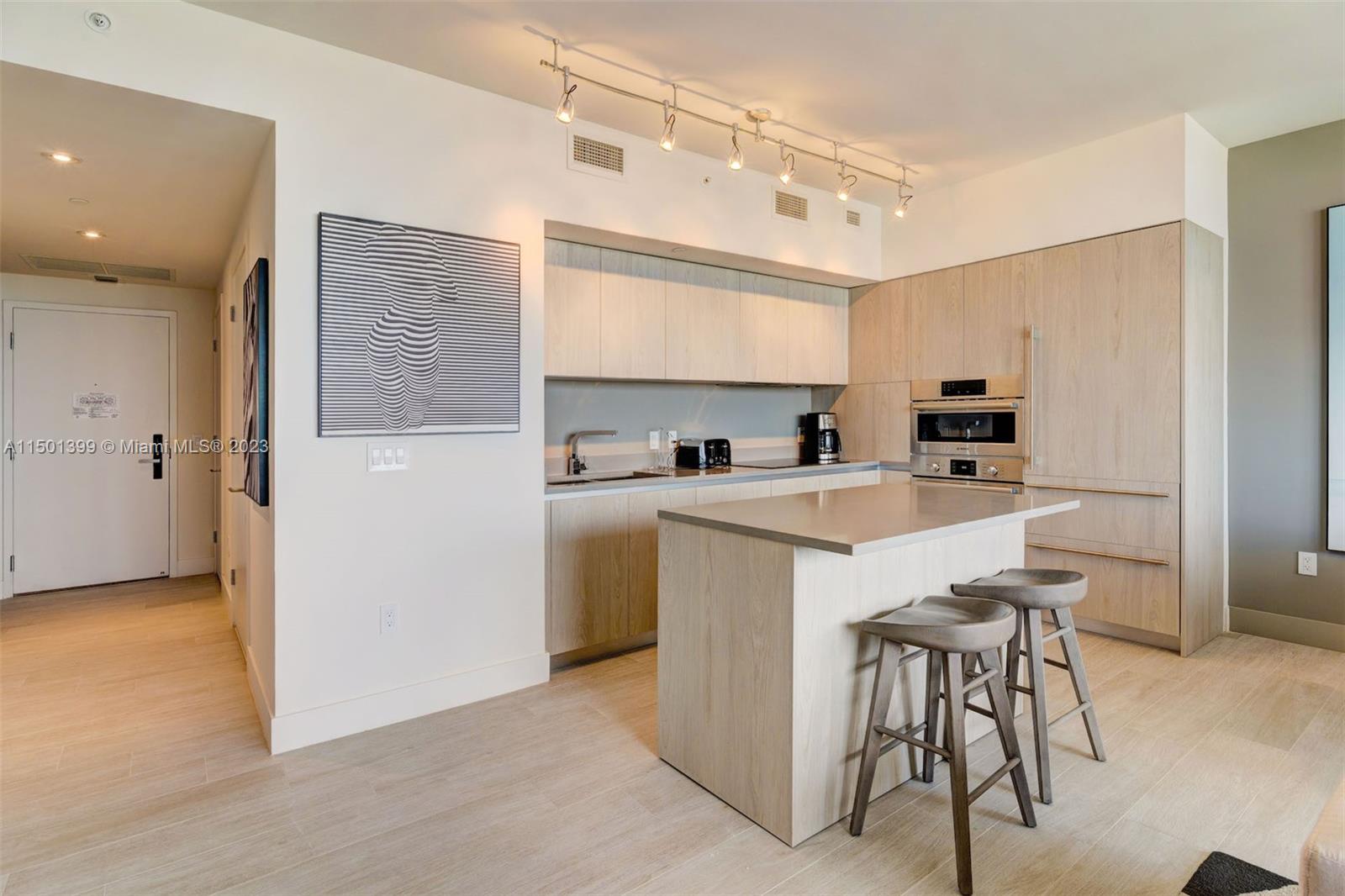 4010 S Ocean Dr R2106, Hollywood, Florida 33019, 1 Bedroom Bedrooms, ,1 BathroomBathrooms,Residentiallease,For Rent,4010 S Ocean Dr R2106,A11501399