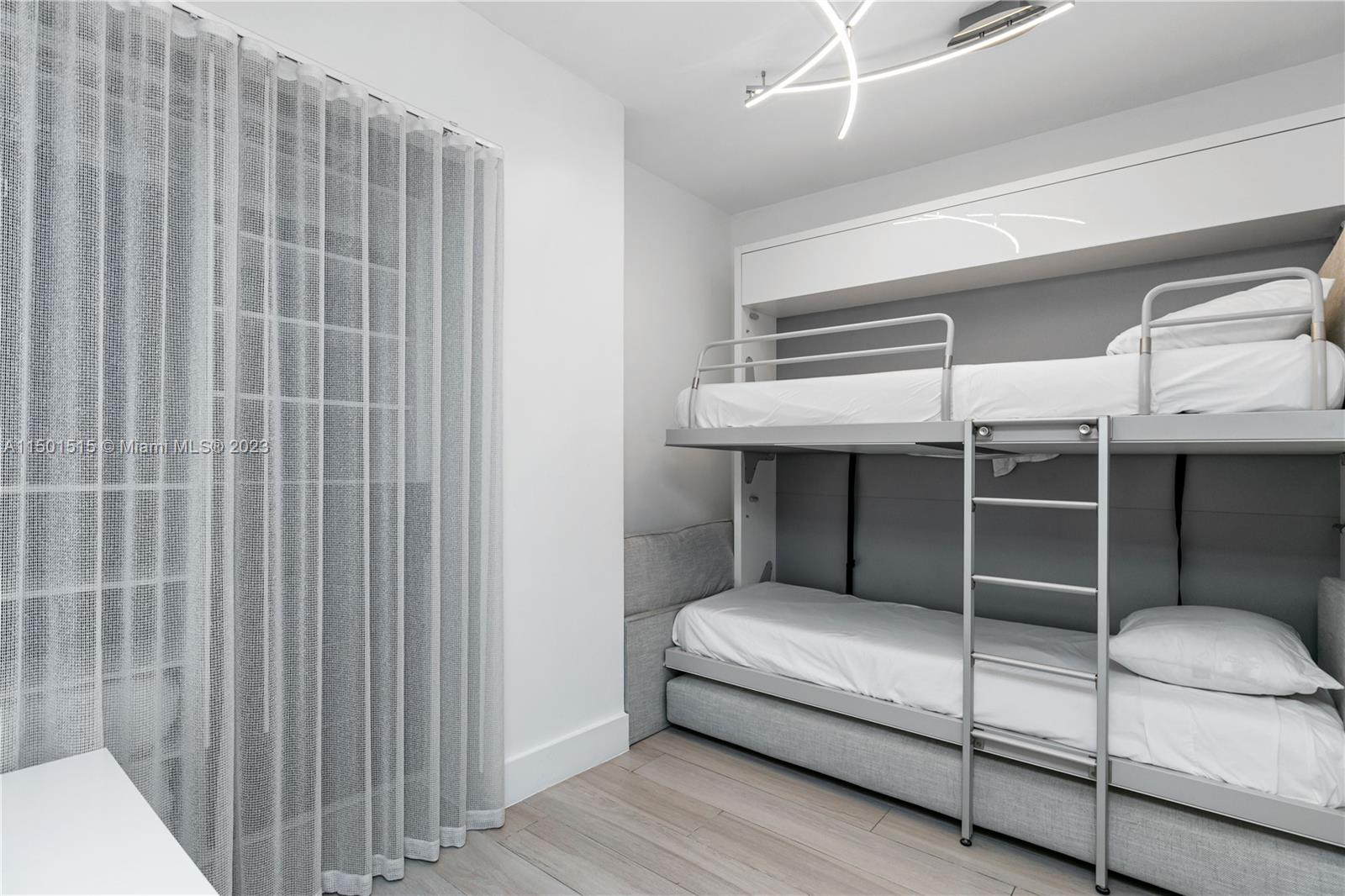 2301 Collins Ave 318, Miami Beach, Florida 33139, 2 Bedrooms Bedrooms, ,1 BathroomBathrooms,Residentiallease,For Rent,2301 Collins Ave 318,A11501515