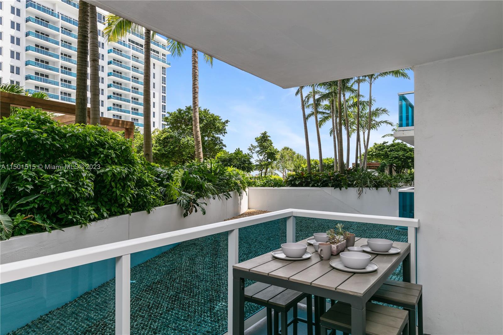 2301 Collins Ave 318, Miami Beach, Florida 33139, 2 Bedrooms Bedrooms, ,1 BathroomBathrooms,Residentiallease,For Rent,2301 Collins Ave 318,A11501515