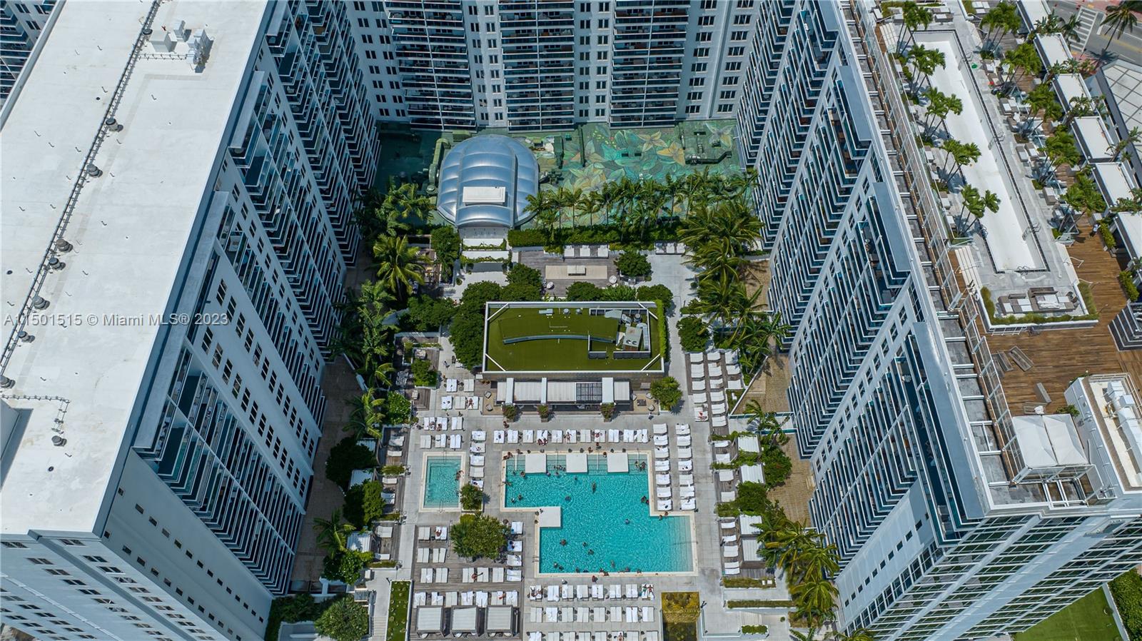 2301 Collins Ave 318, Miami Beach, Florida 33139, 2 Bedrooms Bedrooms, ,1 BathroomBathrooms,Residentiallease,For Rent,2301 Collins Ave 318,A11501515