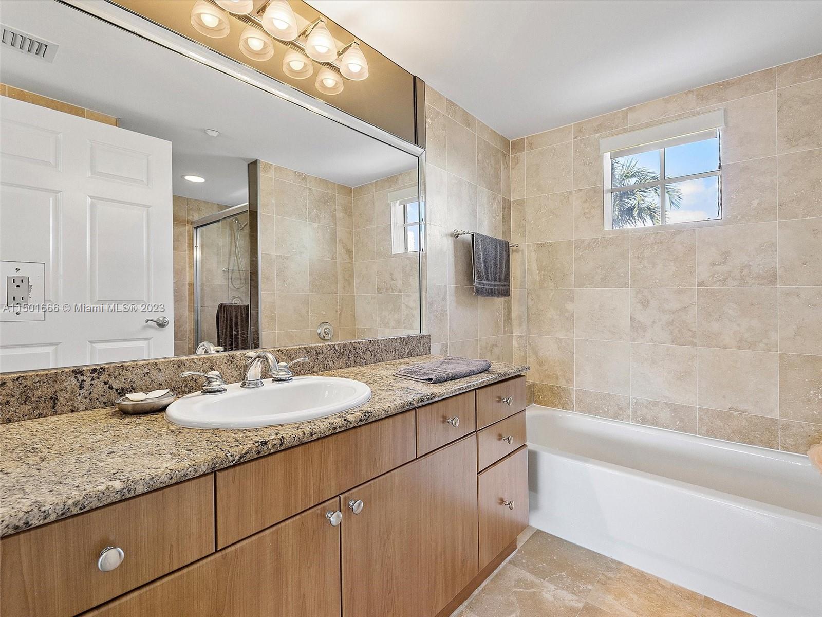 Master-Bathroom