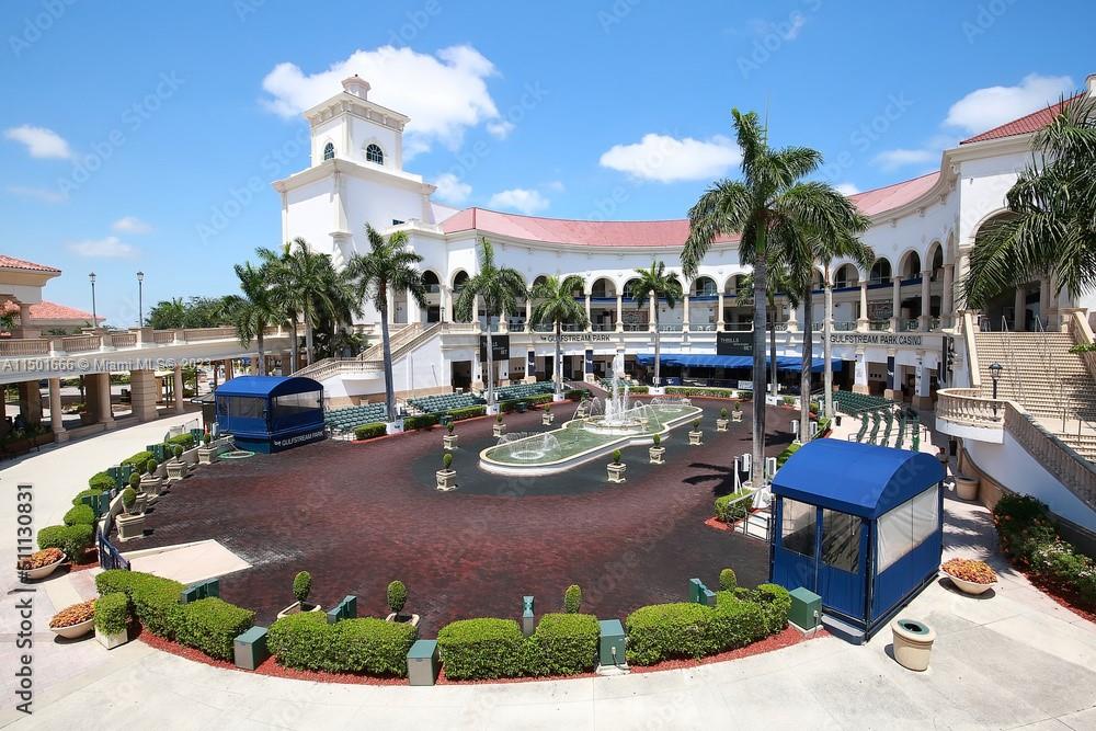Hallandale Beach Race Track & Casino