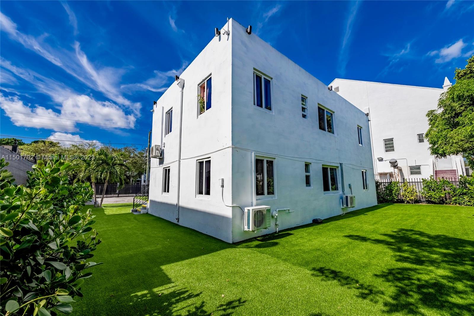 1745 NW 1st Pl 1, Miami, Florida 33136, ,1 BathroomBathrooms,Residentiallease,For Rent,1745 NW 1st Pl 1,A11501702