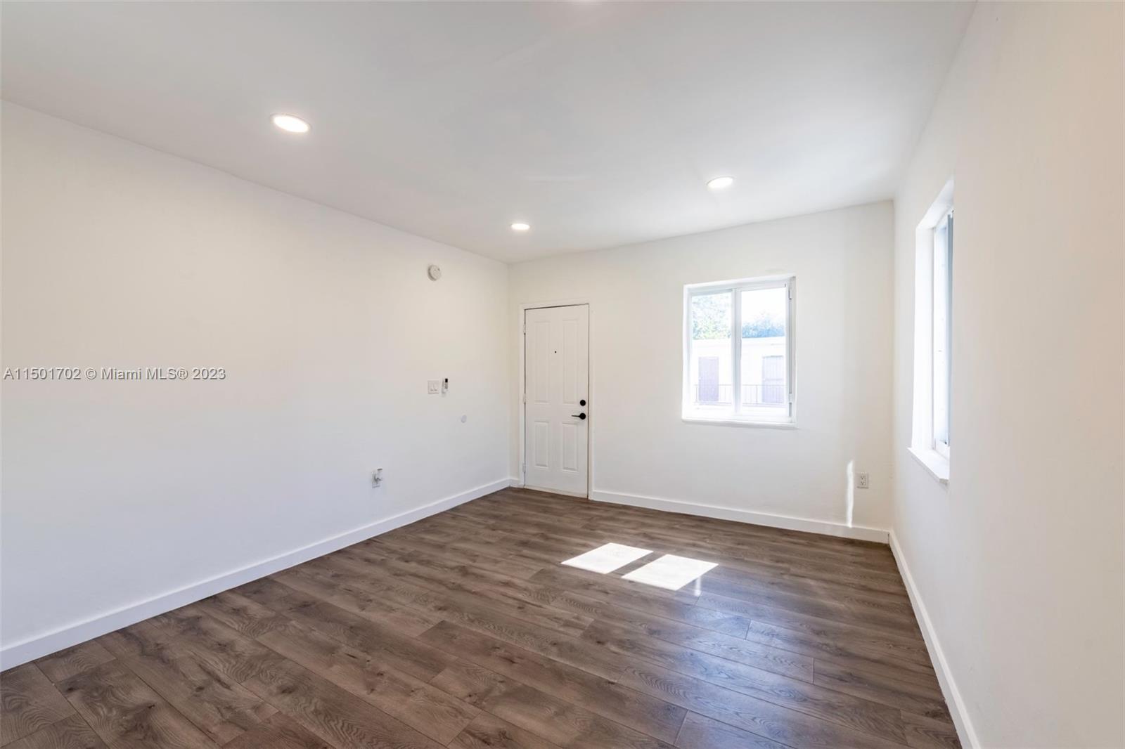 1745 NW 1st Pl 1, Miami, Florida 33136, ,1 BathroomBathrooms,Residentiallease,For Rent,1745 NW 1st Pl 1,A11501702