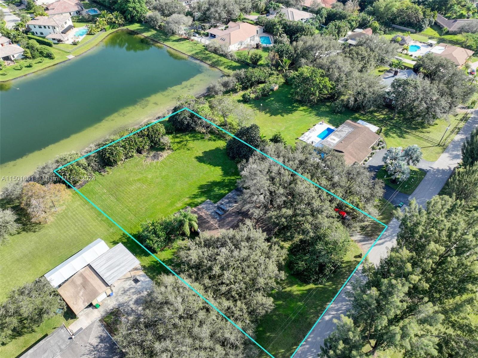 5500 SW 109th Ave  For Sale A11501661, FL