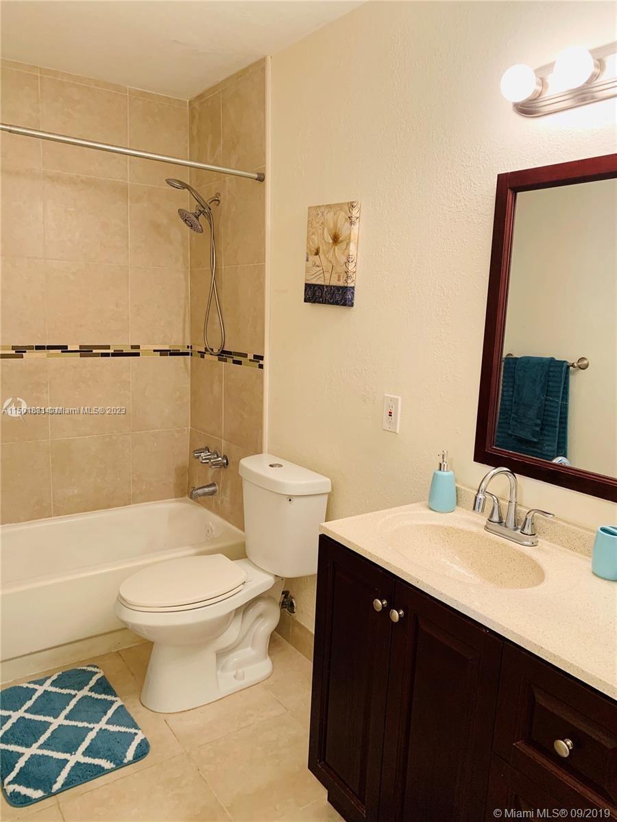 4017 N University Dr 207, Sunrise, Florida 33351, 1 Bedroom Bedrooms, ,1 BathroomBathrooms,Residential,For Sale,4017 N University Dr 207,A11501881