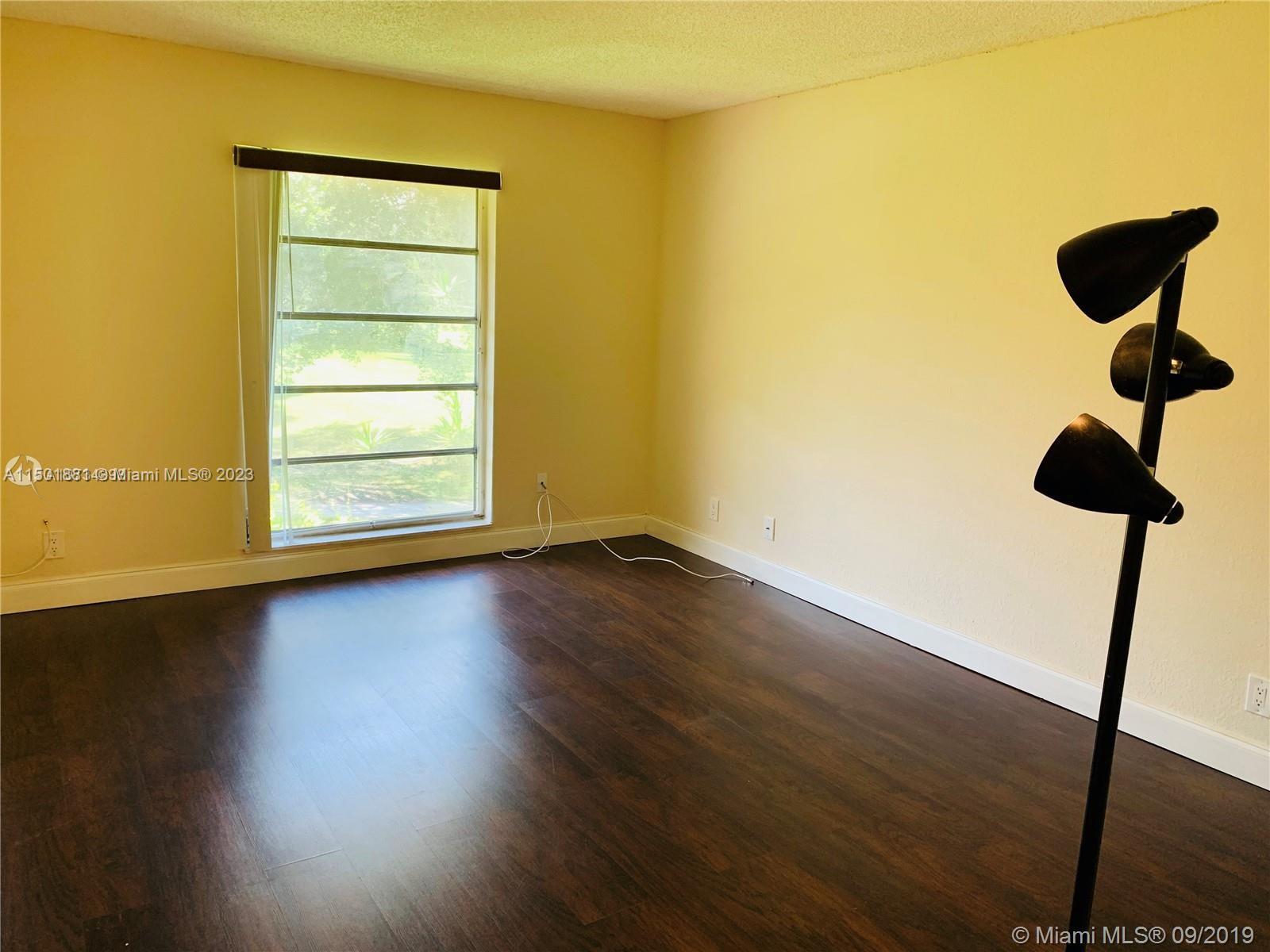4017 N University Dr 207, Sunrise, Florida 33351, 1 Bedroom Bedrooms, ,1 BathroomBathrooms,Residential,For Sale,4017 N University Dr 207,A11501881
