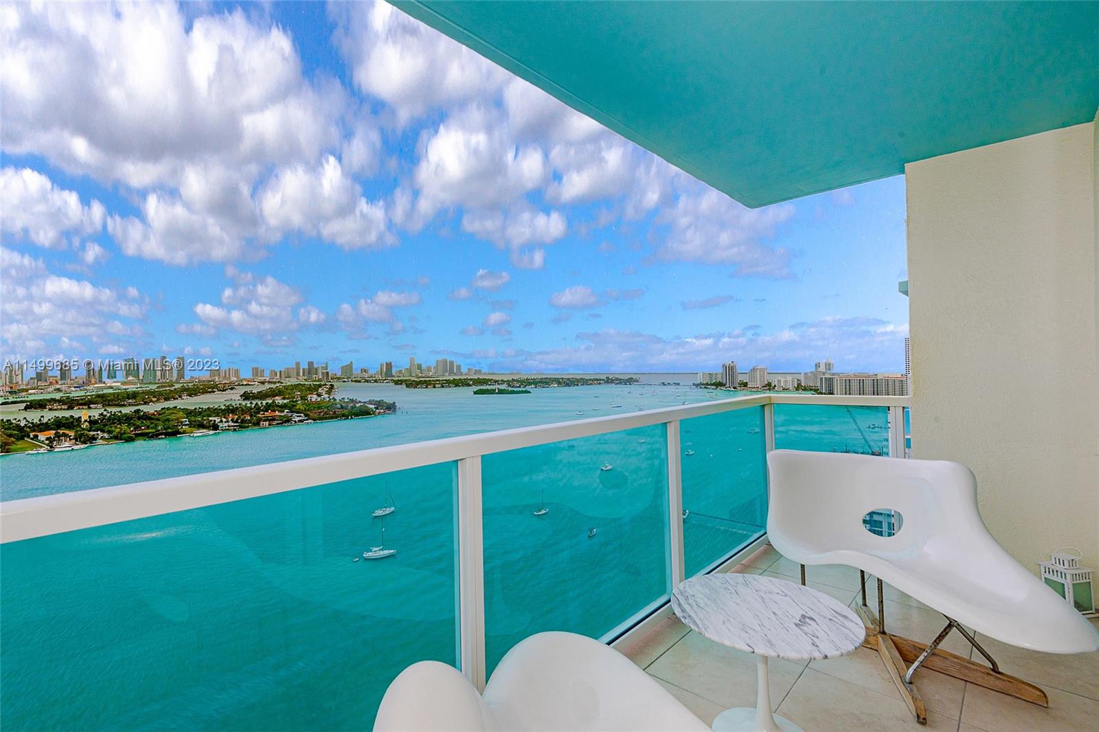 650 West Ave 2605, Miami Beach, Florida 33139, 1 Bedroom Bedrooms, ,1 BathroomBathrooms,Residential,For Sale,650 West Ave 2605,A11499685