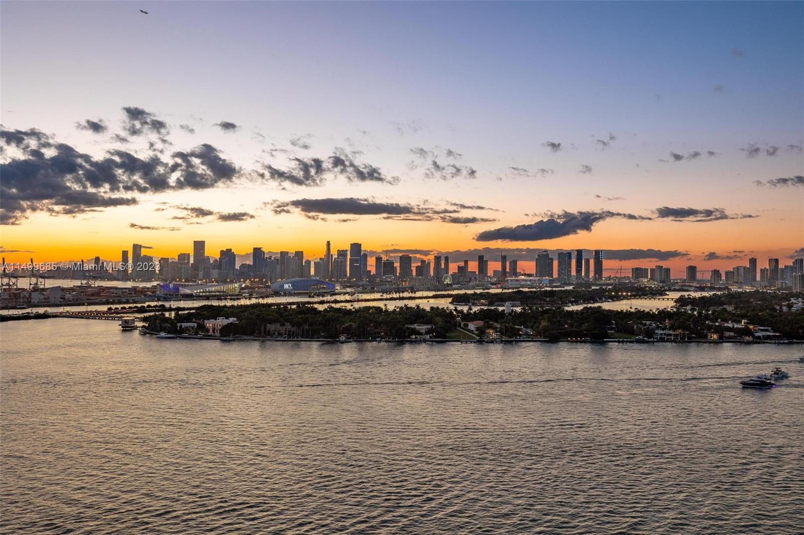 650 West Ave 2605, Miami Beach, Florida 33139, 1 Bedroom Bedrooms, ,1 BathroomBathrooms,Residential,For Sale,650 West Ave 2605,A11499685