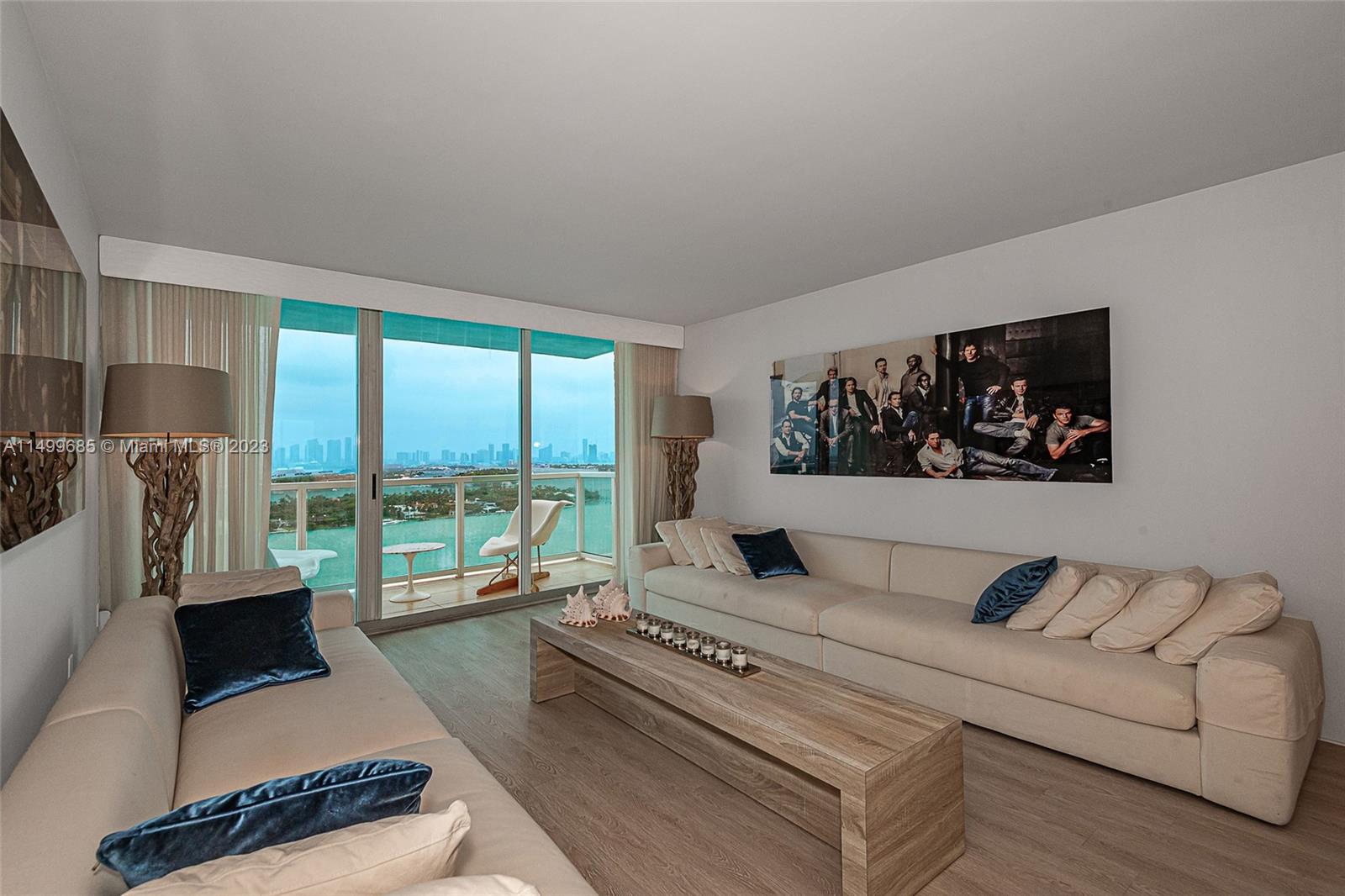 650 West Ave 2605, Miami Beach, Florida 33139, 1 Bedroom Bedrooms, ,1 BathroomBathrooms,Residential,For Sale,650 West Ave 2605,A11499685
