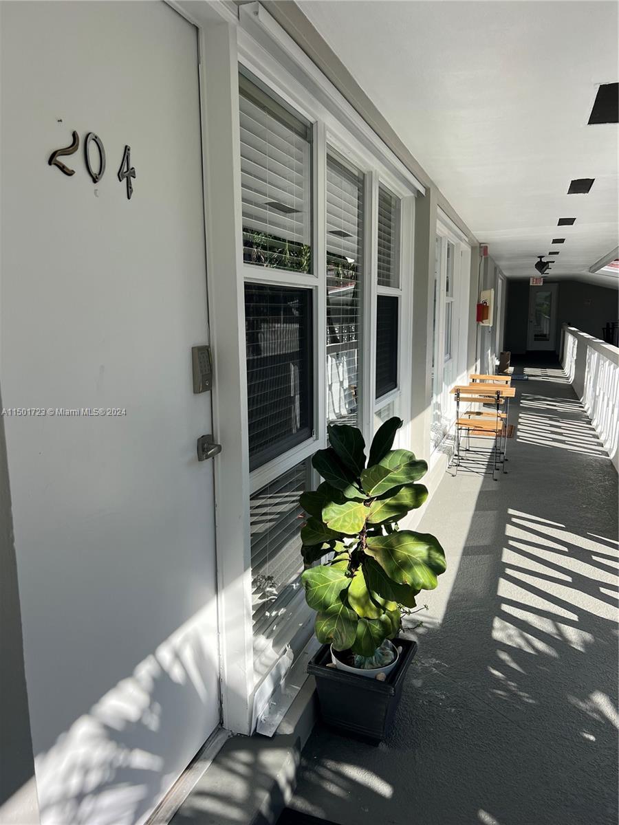 21  Edgewater Dr #204 For Sale A11501723, FL