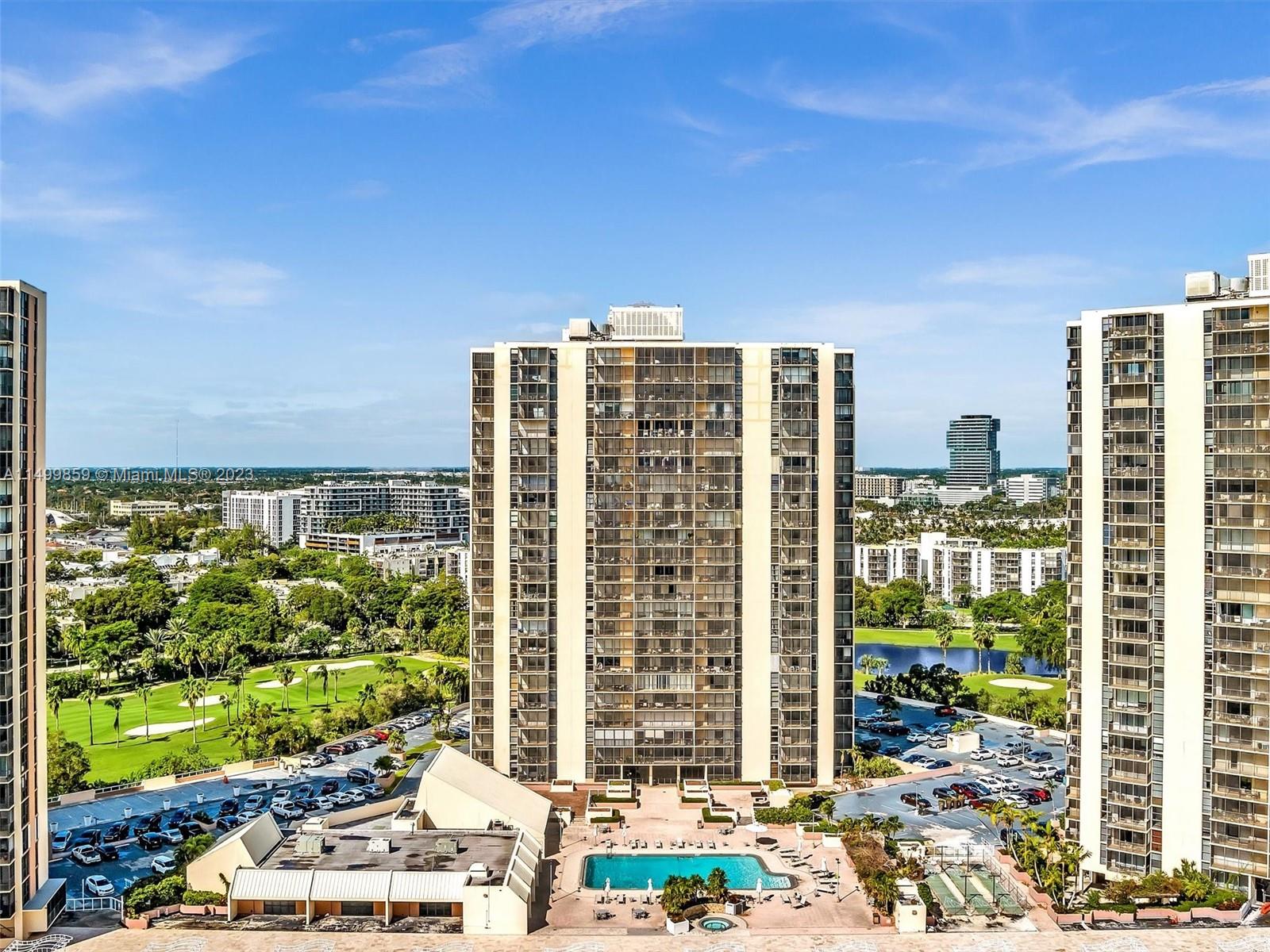 20301 W Country Club Dr 1222, Aventura, Florida 33180, 2 Bedrooms Bedrooms, ,2 BathroomsBathrooms,Residential,For Sale,20301 W Country Club Dr 1222,A11499859