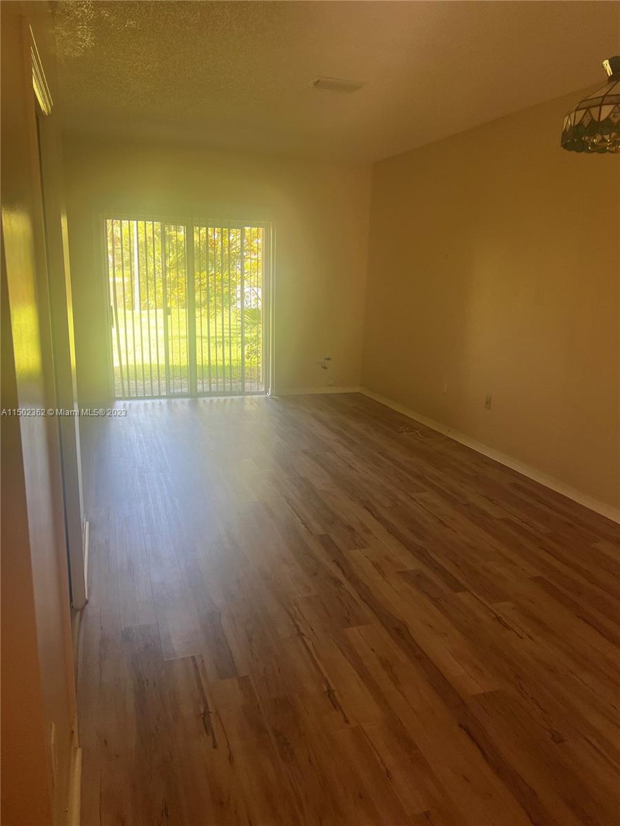 2322 SE 23rd Ave 2322, Homestead, Florida 33035, 2 Bedrooms Bedrooms, ,2 BathroomsBathrooms,Residential,For Sale,2322 SE 23rd Ave 2322,A11502362