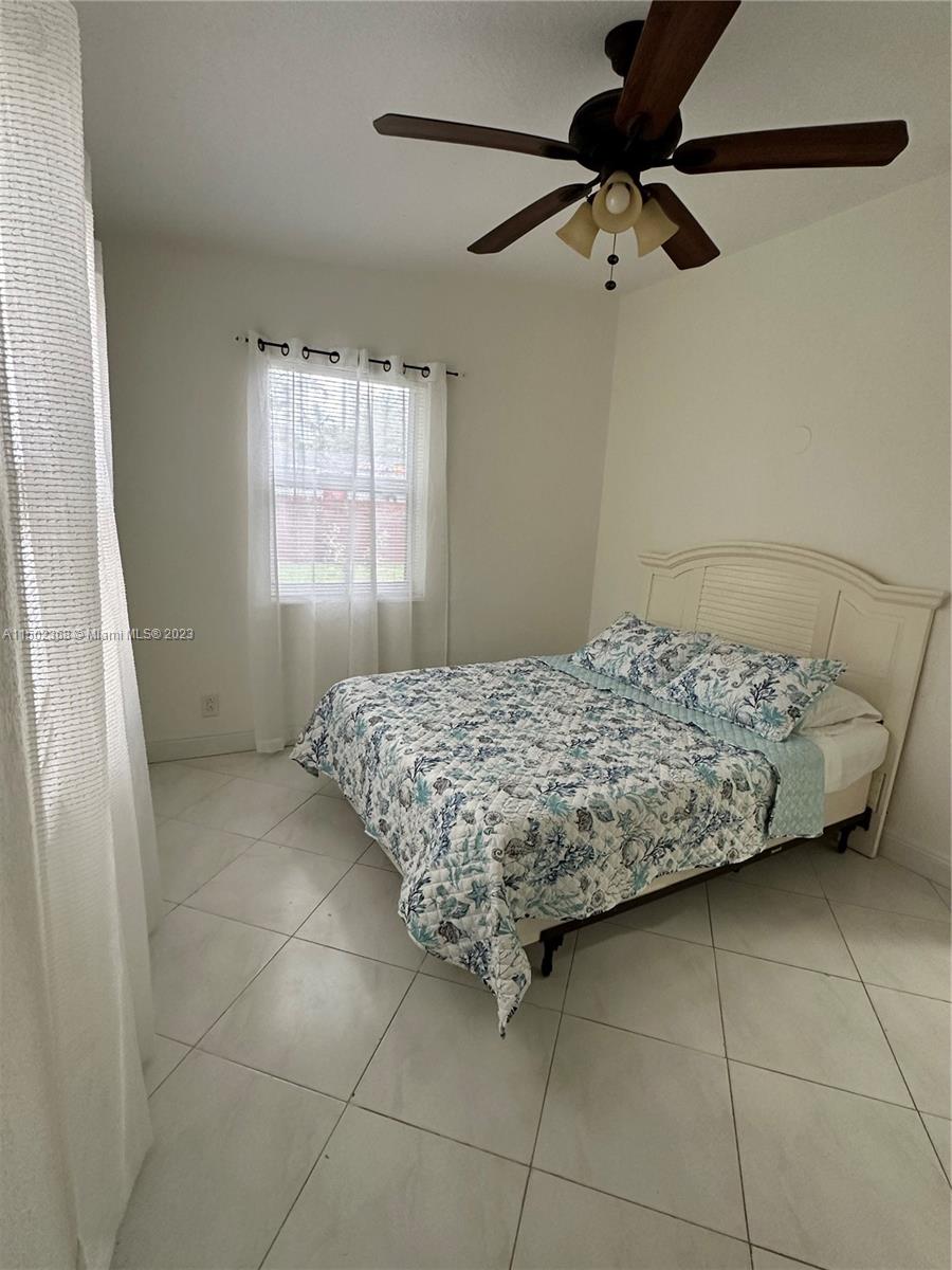 2446 Johnson St A, Hollywood, Florida 33020, 2 Bedrooms Bedrooms, ,1 BathroomBathrooms,Residentiallease,For Rent,2446 Johnson St A,A11502368