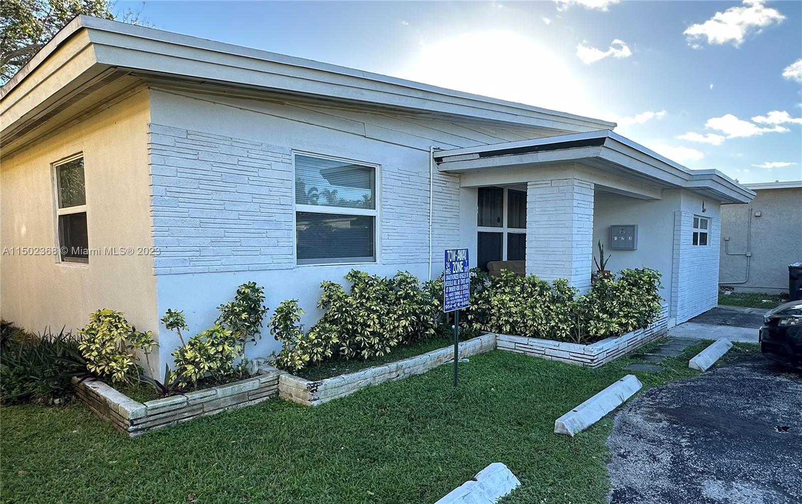 2446 Johnson St A, Hollywood, Florida 33020, 2 Bedrooms Bedrooms, ,1 BathroomBathrooms,Residentiallease,For Rent,2446 Johnson St A,A11502368