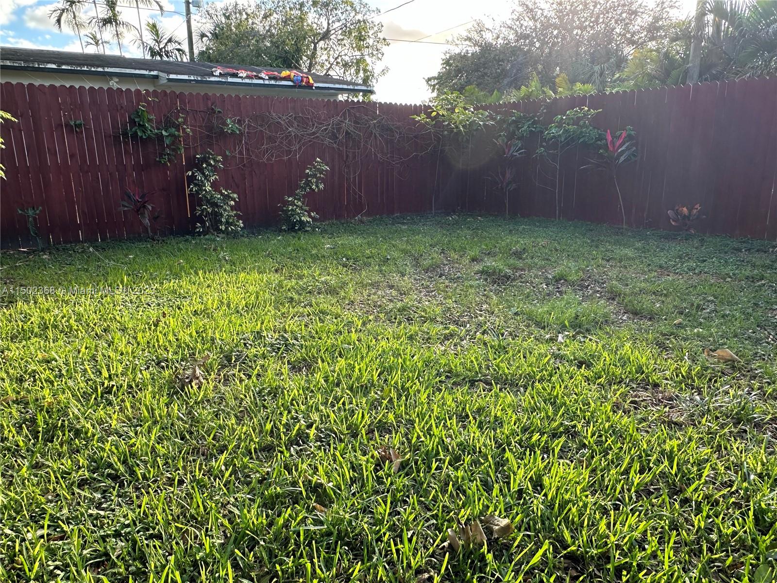 2446 Johnson St A, Hollywood, Florida 33020, 2 Bedrooms Bedrooms, ,1 BathroomBathrooms,Residentiallease,For Rent,2446 Johnson St A,A11502368
