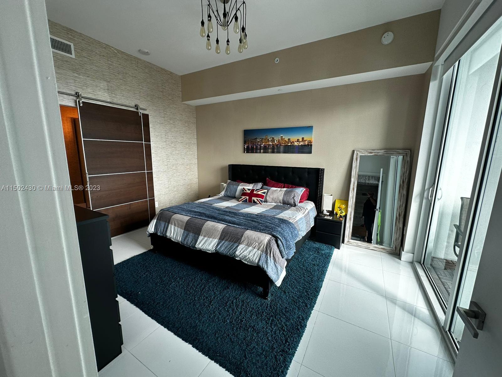 Miami, Florida 33131, 1 Bedroom Bedrooms, ,1 BathroomBathrooms,Residential,For Sale,A11502430