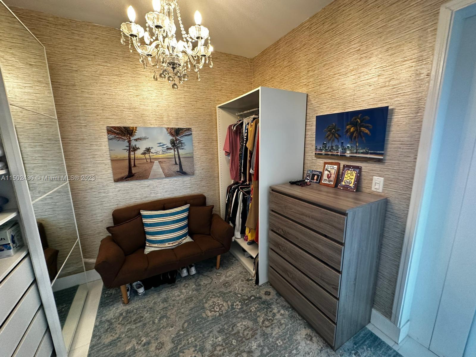 Miami, Florida 33131, 1 Bedroom Bedrooms, ,1 BathroomBathrooms,Residential,For Sale,A11502430