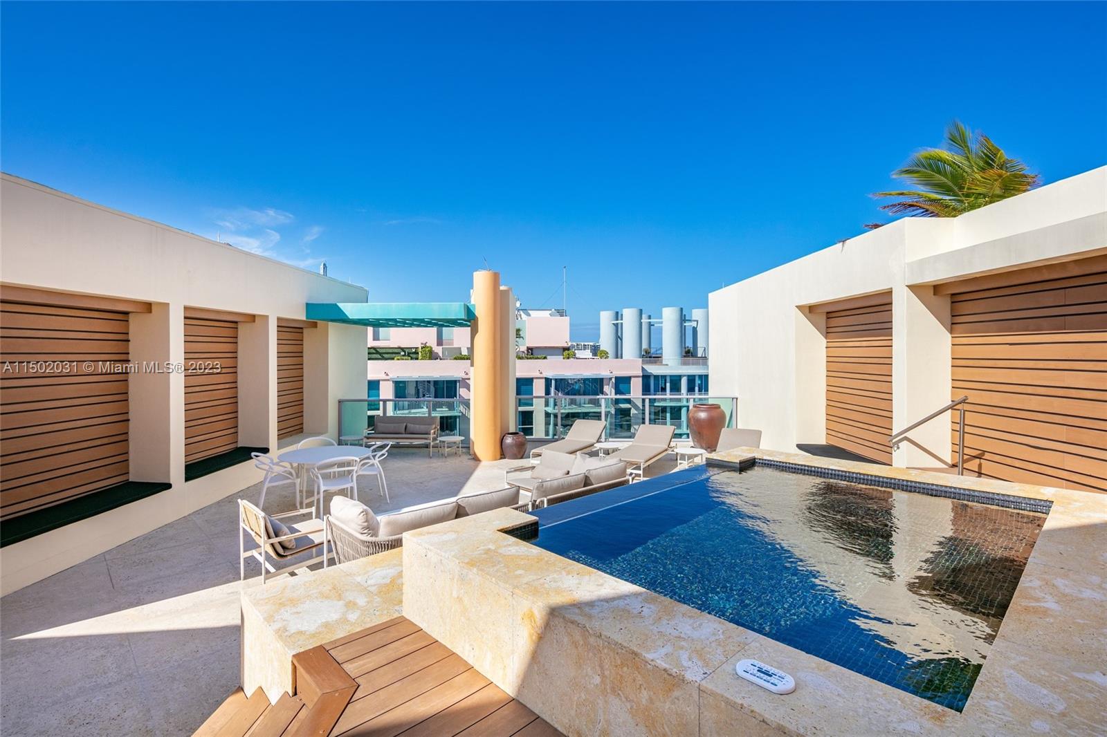 1455 Ocean Dr PH-08, Miami Beach, Florida 33139, 2 Bedrooms Bedrooms, ,2 BathroomsBathrooms,Residential,For Sale,1455 Ocean Dr PH-08,A11502031