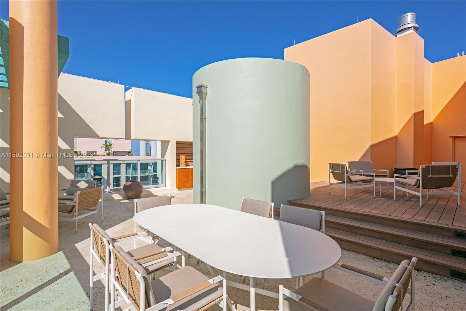1455 Ocean Dr PH-08, Miami Beach, Florida 33139, 2 Bedrooms Bedrooms, ,2 BathroomsBathrooms,Residential,For Sale,1455 Ocean Dr PH-08,A11502031