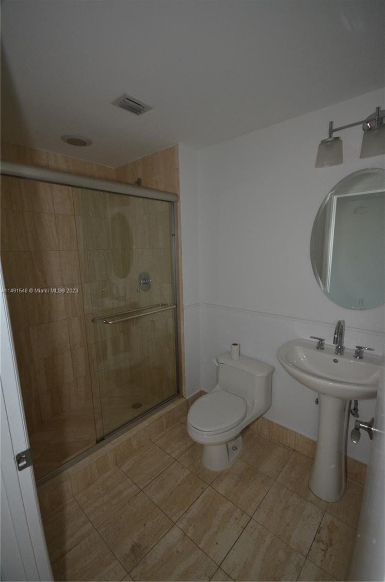 21050 Point Pl 306, Aventura, Florida 33180, 2 Bedrooms Bedrooms, ,2 BathroomsBathrooms,Residentiallease,For Rent,21050 Point Pl 306,A11491548