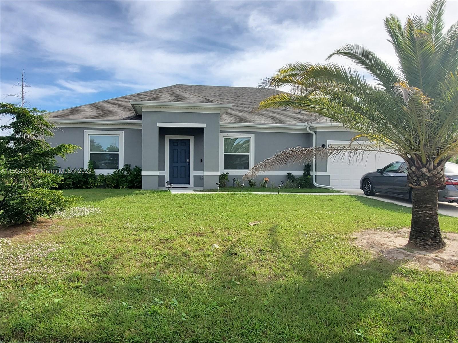 434 SW Hurtig Ct, Port St. Lucie, FL 34983