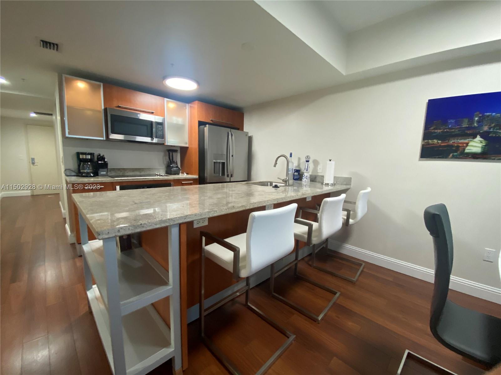 Miami, Florida 33130, 2 Bedrooms Bedrooms, ,2 BathroomsBathrooms,Residentiallease,For Rent,A11502928
