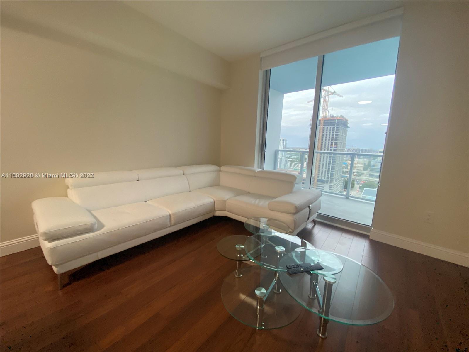 Miami, Florida 33130, 2 Bedrooms Bedrooms, ,2 BathroomsBathrooms,Residentiallease,For Rent,A11502928