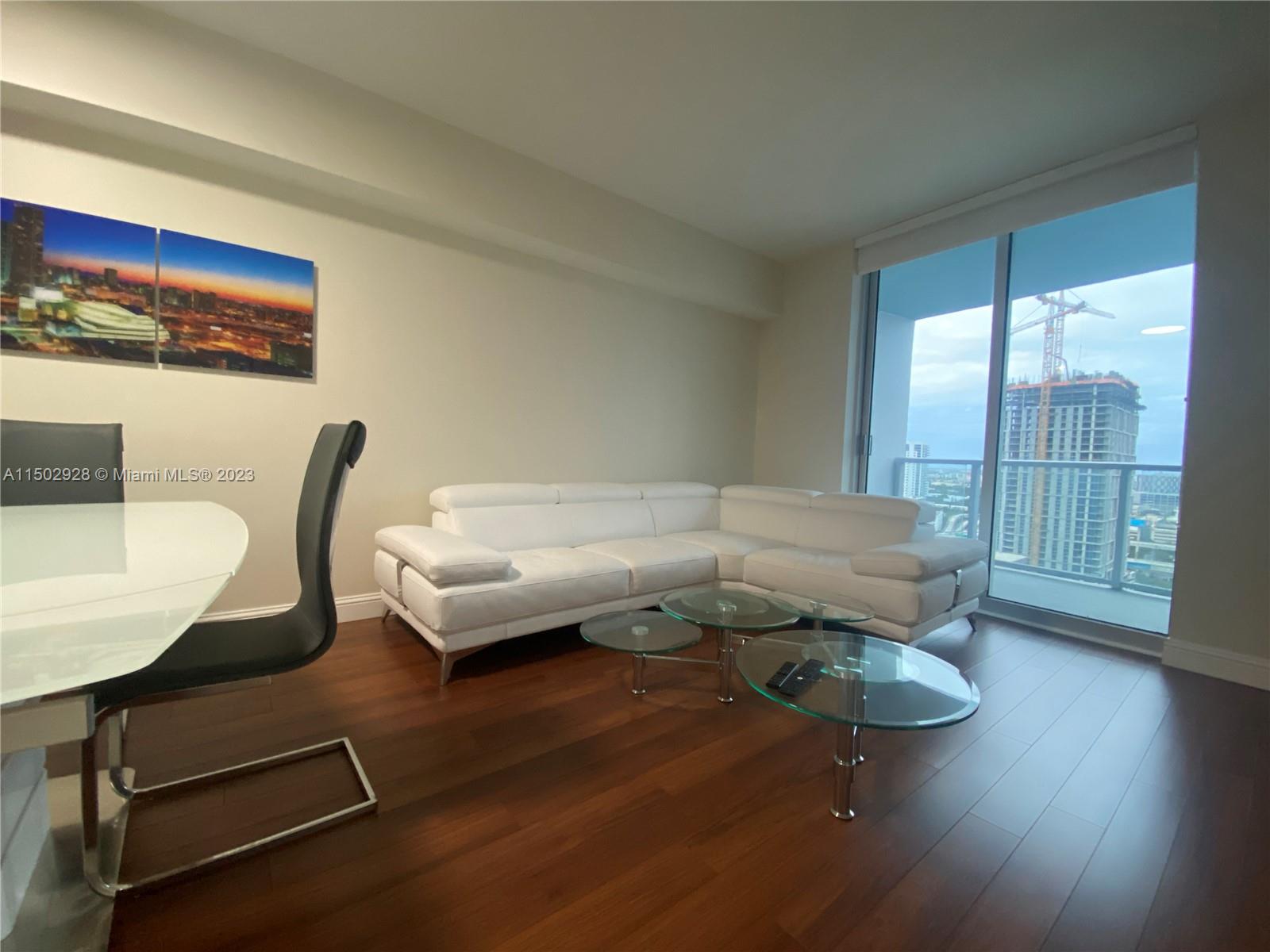 Miami, Florida 33130, 2 Bedrooms Bedrooms, ,2 BathroomsBathrooms,Residentiallease,For Rent,A11502928