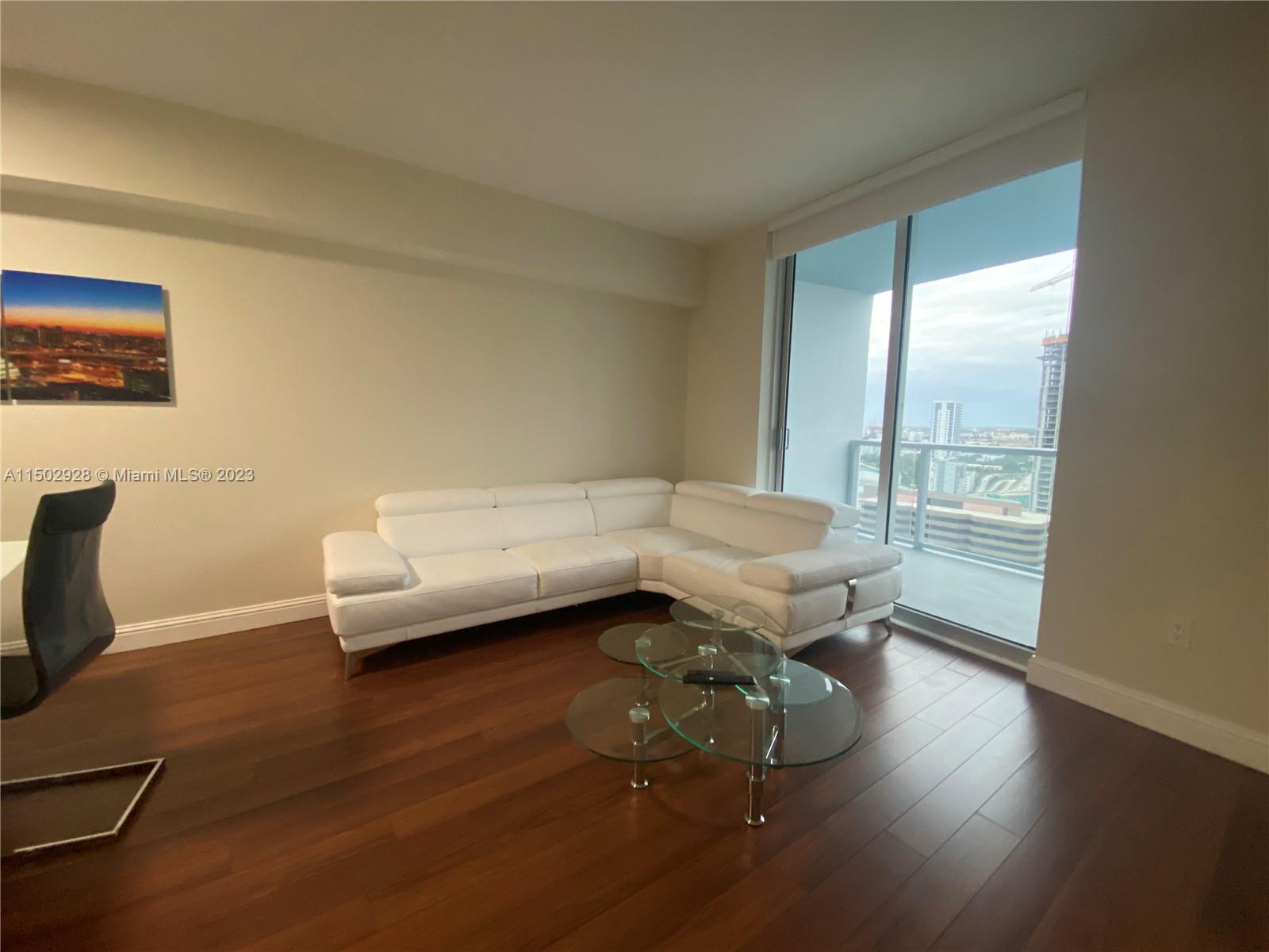 Miami, Florida 33130, 2 Bedrooms Bedrooms, ,2 BathroomsBathrooms,Residentiallease,For Rent,A11502928
