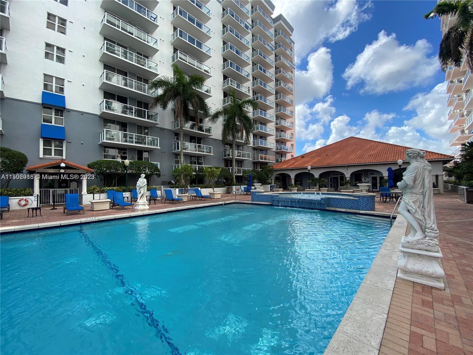 5091 NW 7th St 703, Miami, Florida 33126, 2 Bedrooms Bedrooms, ,1 BathroomBathrooms,Residentiallease,For Rent,5091 NW 7th St 703,A11502988