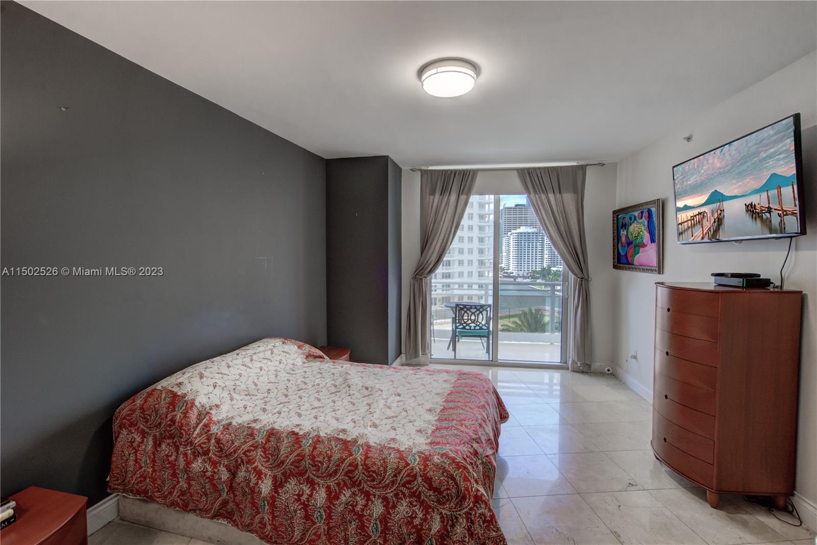 901 Brickell Key Blvd 1001, Miami, Florida 33131, 1 Bedroom Bedrooms, ,1 BathroomBathrooms,Residentiallease,For Rent,901 Brickell Key Blvd 1001,A11502526
