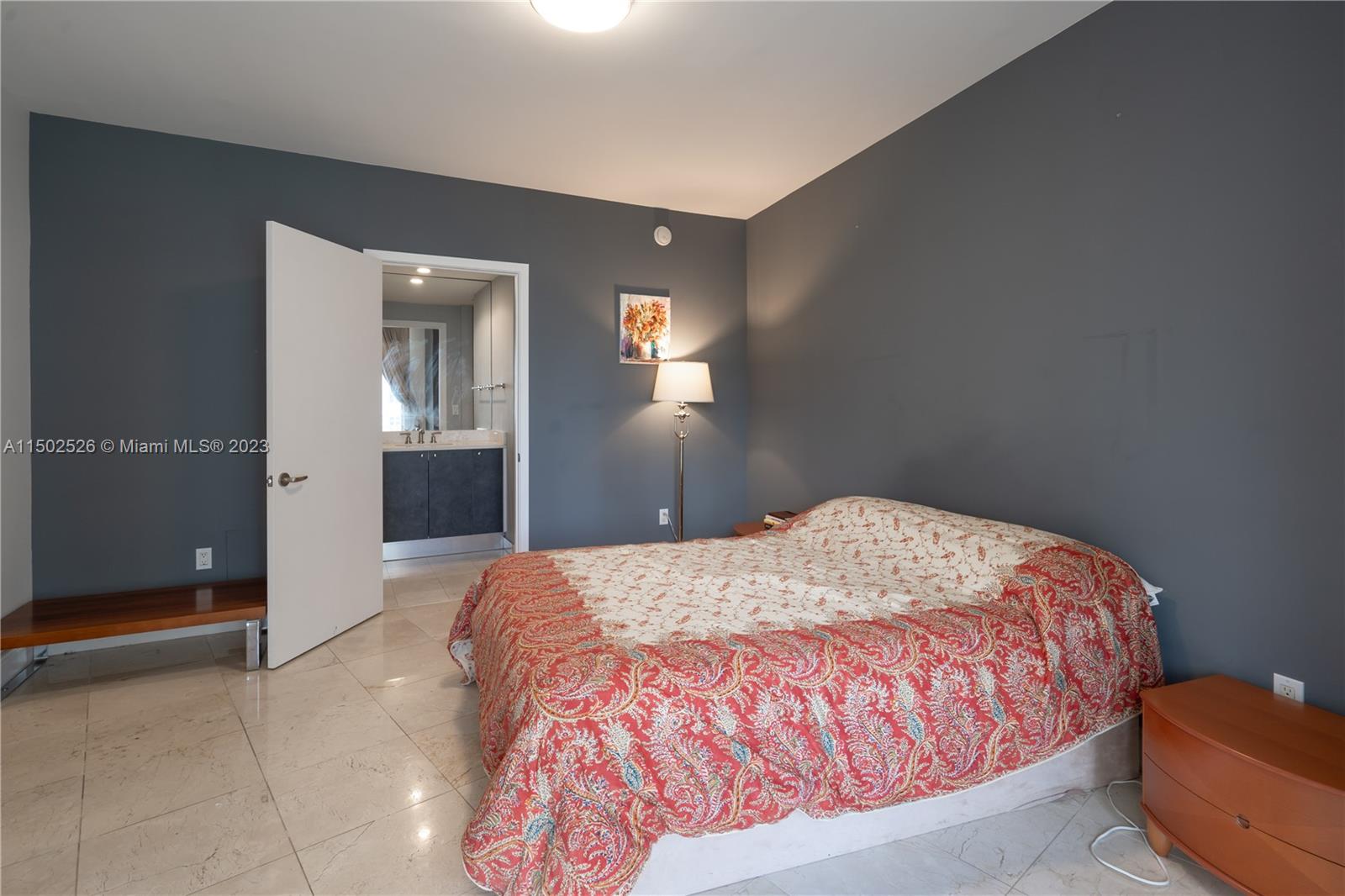 901 Brickell Key Blvd 1001, Miami, Florida 33131, 1 Bedroom Bedrooms, ,1 BathroomBathrooms,Residentiallease,For Rent,901 Brickell Key Blvd 1001,A11502526