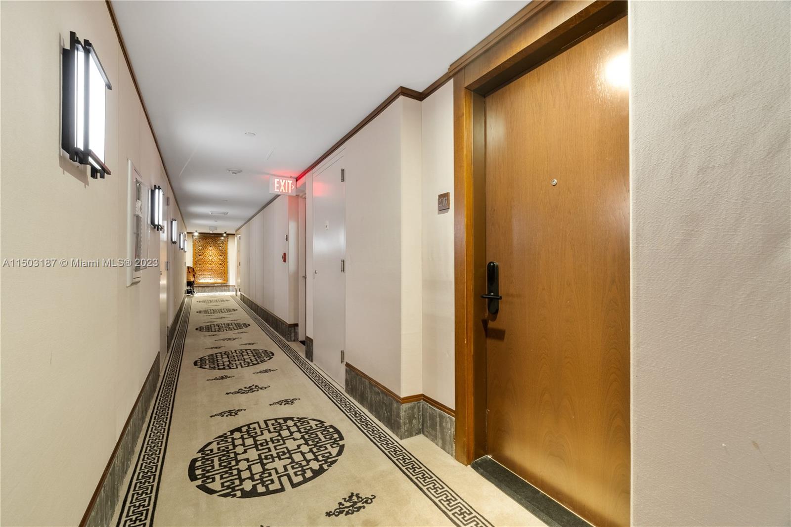 101 20th St 2703, Miami Beach, Florida 33139, 1 Bedroom Bedrooms, ,1 BathroomBathrooms,Residential,For Sale,101 20th St 2703,A11503187