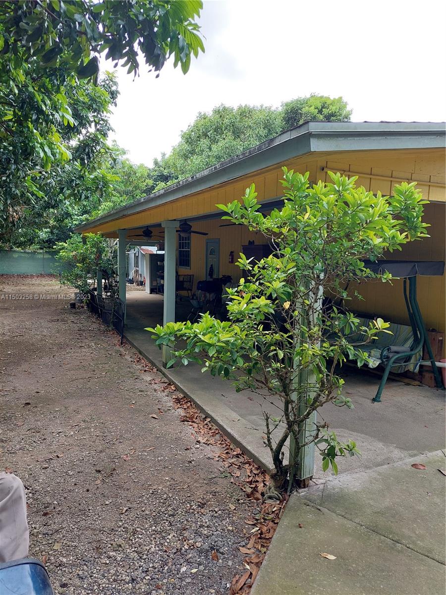 20900 SW 376th St, Homestead, Florida 33034, 4 Bedrooms Bedrooms, ,2 BathroomsBathrooms,Residential,For Sale,20900 SW 376th St,A11503258