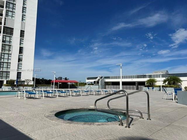 3625 N Country Club Dr 402, Aventura, Florida 33180, 2 Bedrooms Bedrooms, ,2 BathroomsBathrooms,Residential,For Sale,3625 N Country Club Dr 402,A11501583