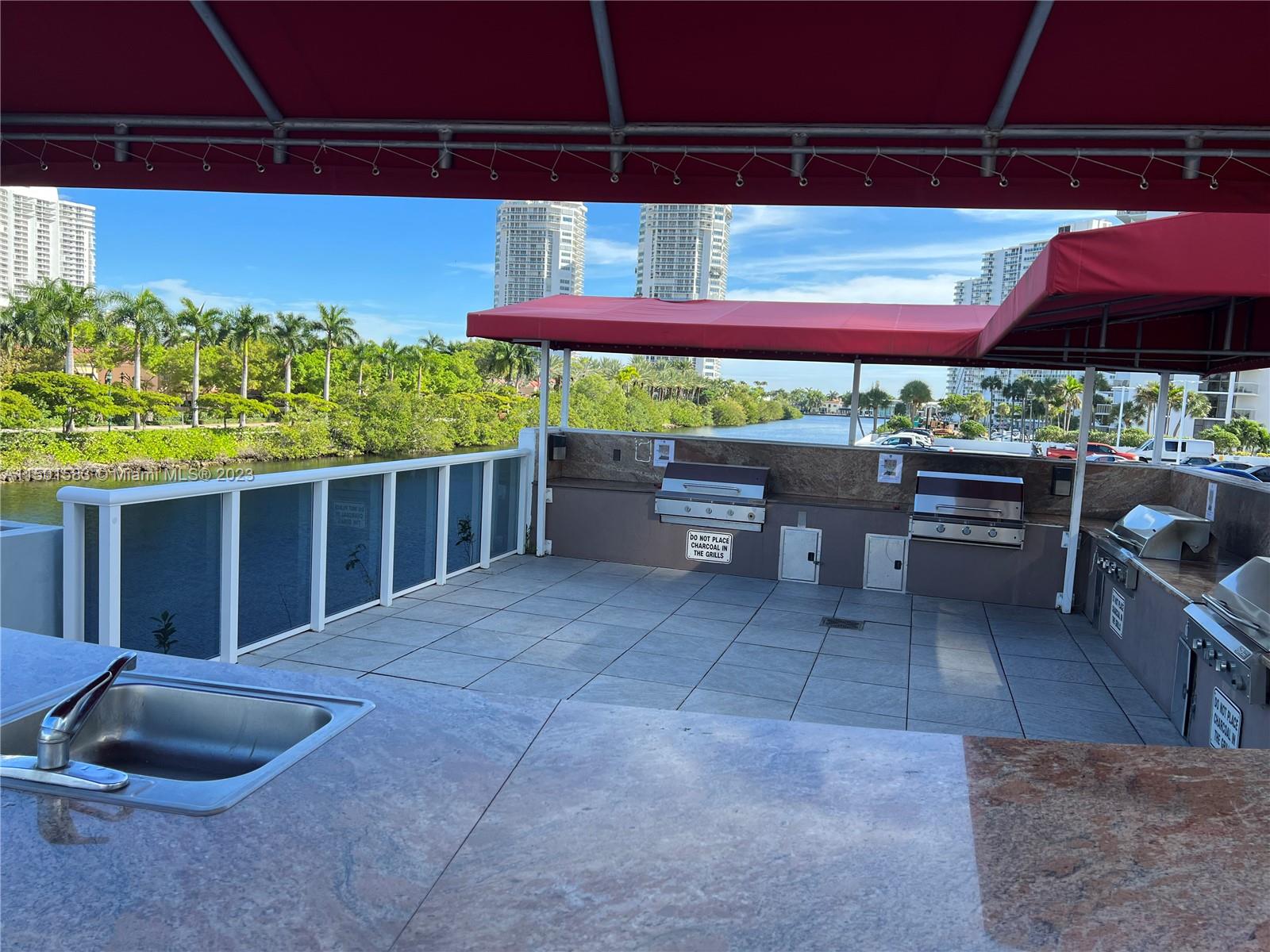 3625 N Country Club Dr 402, Aventura, Florida 33180, 2 Bedrooms Bedrooms, ,2 BathroomsBathrooms,Residential,For Sale,3625 N Country Club Dr 402,A11501583