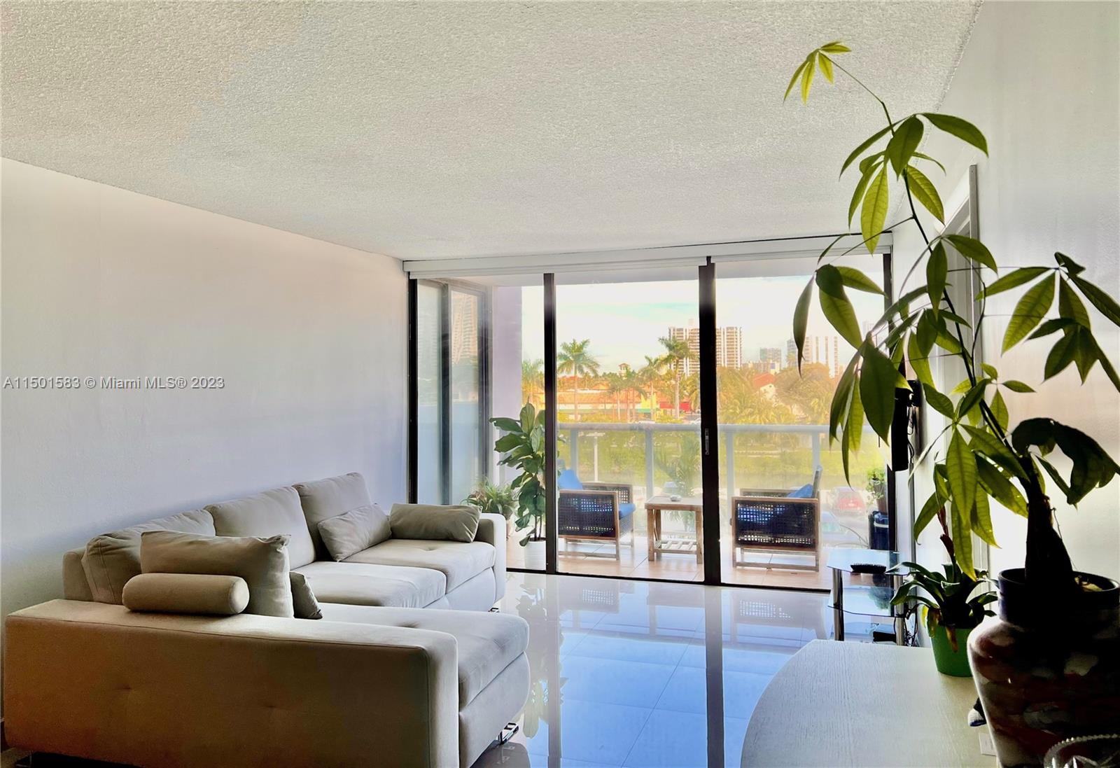 3625 N Country Club Dr 402, Aventura, Florida 33180, 2 Bedrooms Bedrooms, ,2 BathroomsBathrooms,Residential,For Sale,3625 N Country Club Dr 402,A11501583