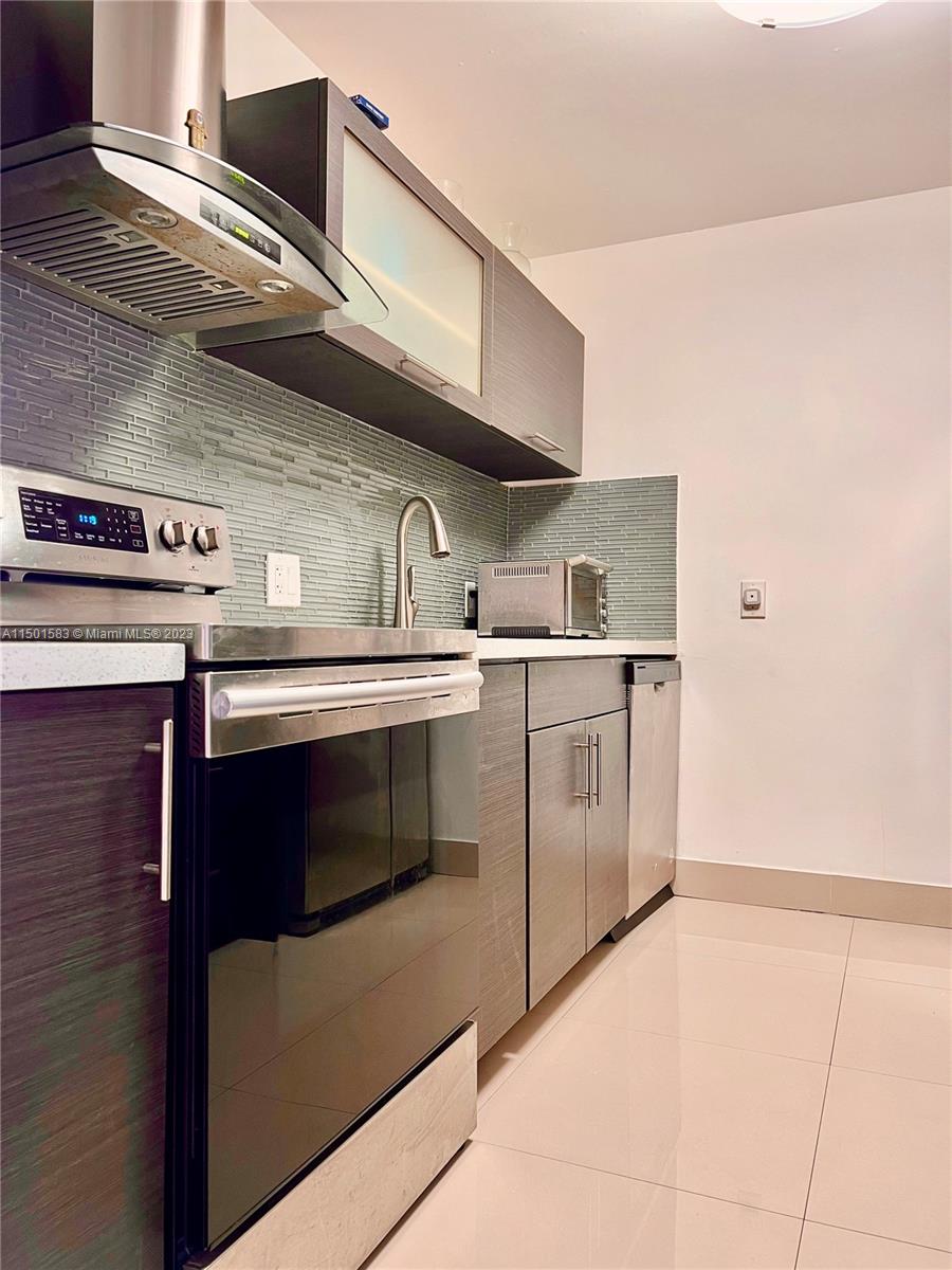 3625 N Country Club Dr 402, Aventura, Florida 33180, 2 Bedrooms Bedrooms, ,2 BathroomsBathrooms,Residential,For Sale,3625 N Country Club Dr 402,A11501583