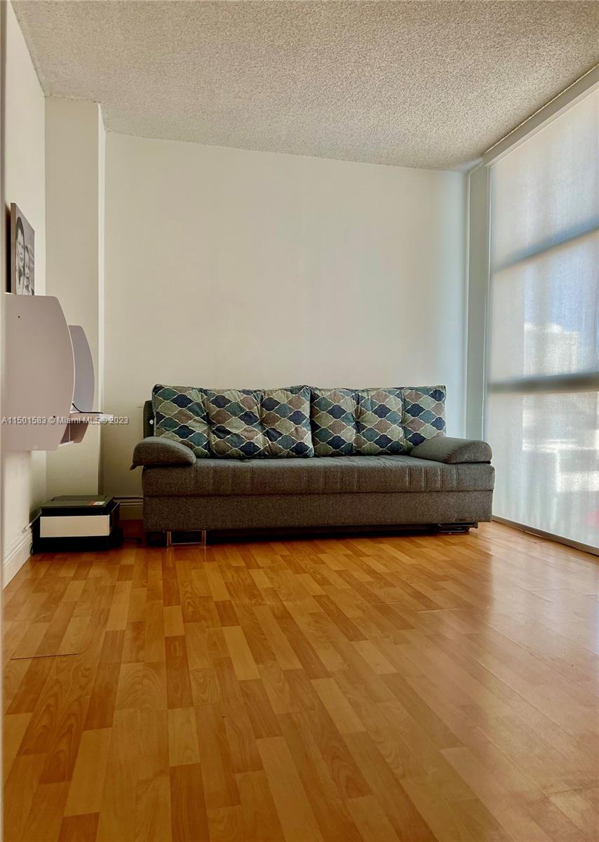 3625 N Country Club Dr 402, Aventura, Florida 33180, 2 Bedrooms Bedrooms, ,2 BathroomsBathrooms,Residential,For Sale,3625 N Country Club Dr 402,A11501583