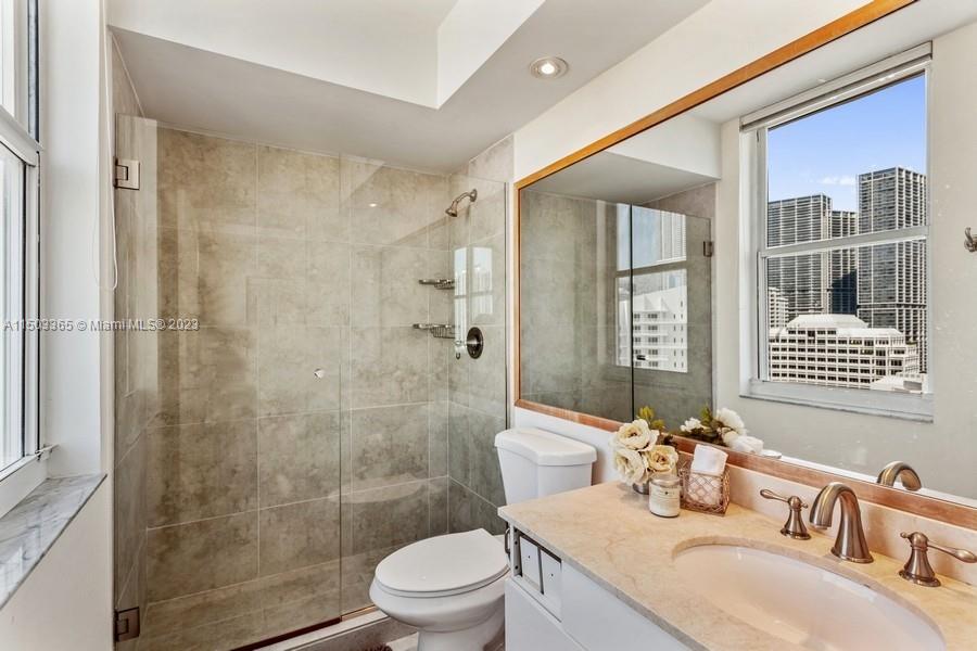 800 Claughton Island Dr 1801/02, Miami, Florida 33131, 3 Bedrooms Bedrooms, ,4 BathroomsBathrooms,Residential,For Sale,800 Claughton Island Dr 1801/02,A11503365