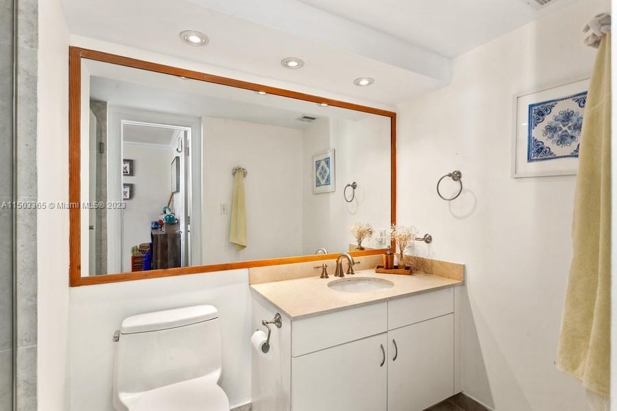 800 Claughton Island Dr 1801/02, Miami, Florida 33131, 3 Bedrooms Bedrooms, ,4 BathroomsBathrooms,Residential,For Sale,800 Claughton Island Dr 1801/02,A11503365
