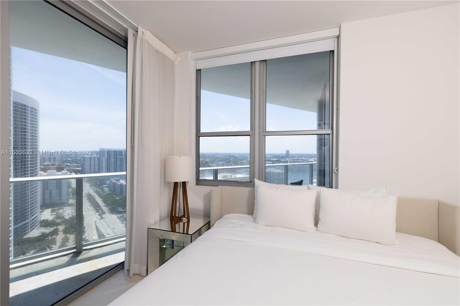 4111 S Ocean Dr 2511, Hollywood, Florida 33019, 2 Bedrooms Bedrooms, ,2 BathroomsBathrooms,Residential,For Sale,4111 S Ocean Dr 2511,A11503632